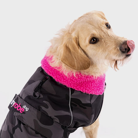 Dryrobe - Dog Coat Black Camo Pink